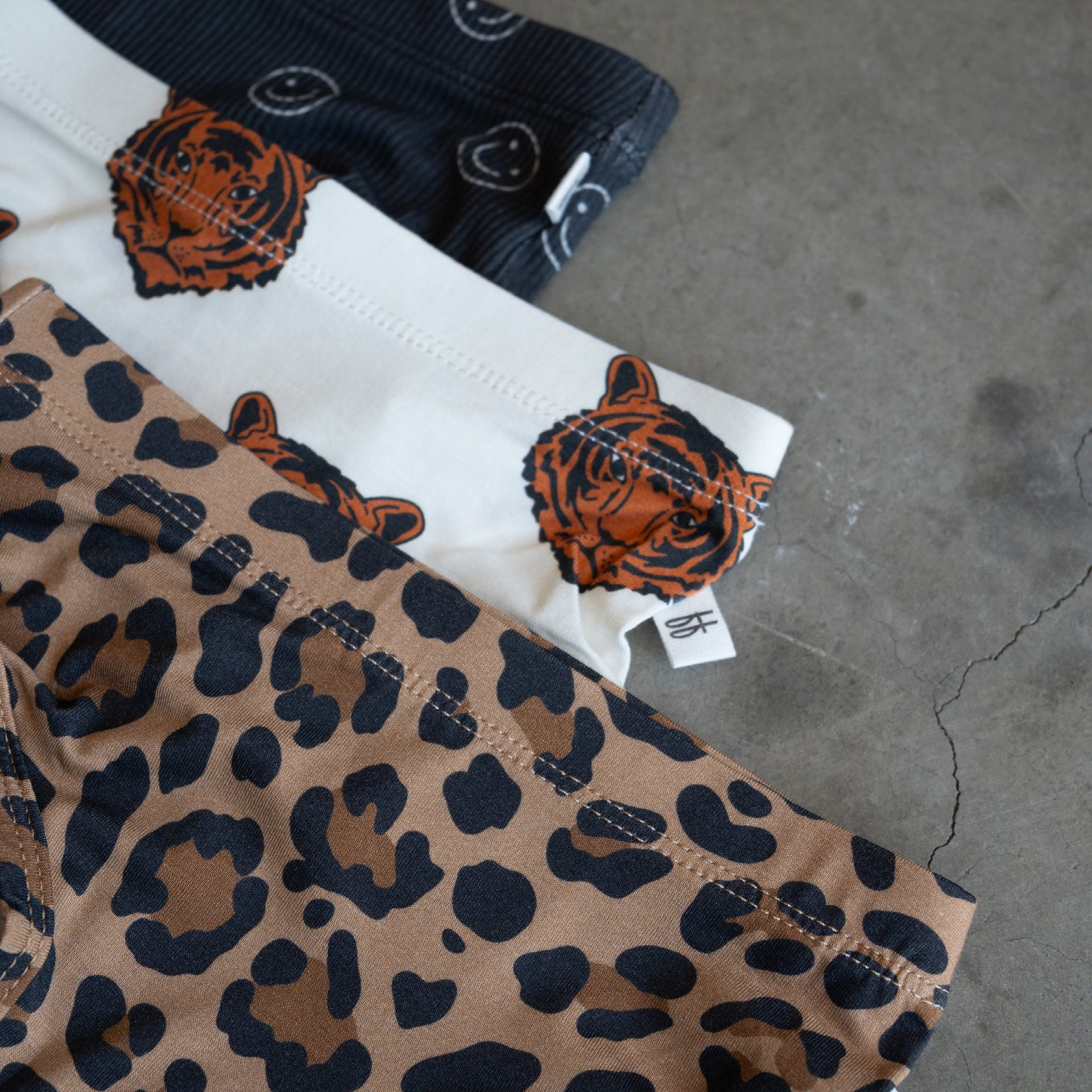 Girls 3-Pack Bamboo Briefs Leopard Tiger and Smiley Print