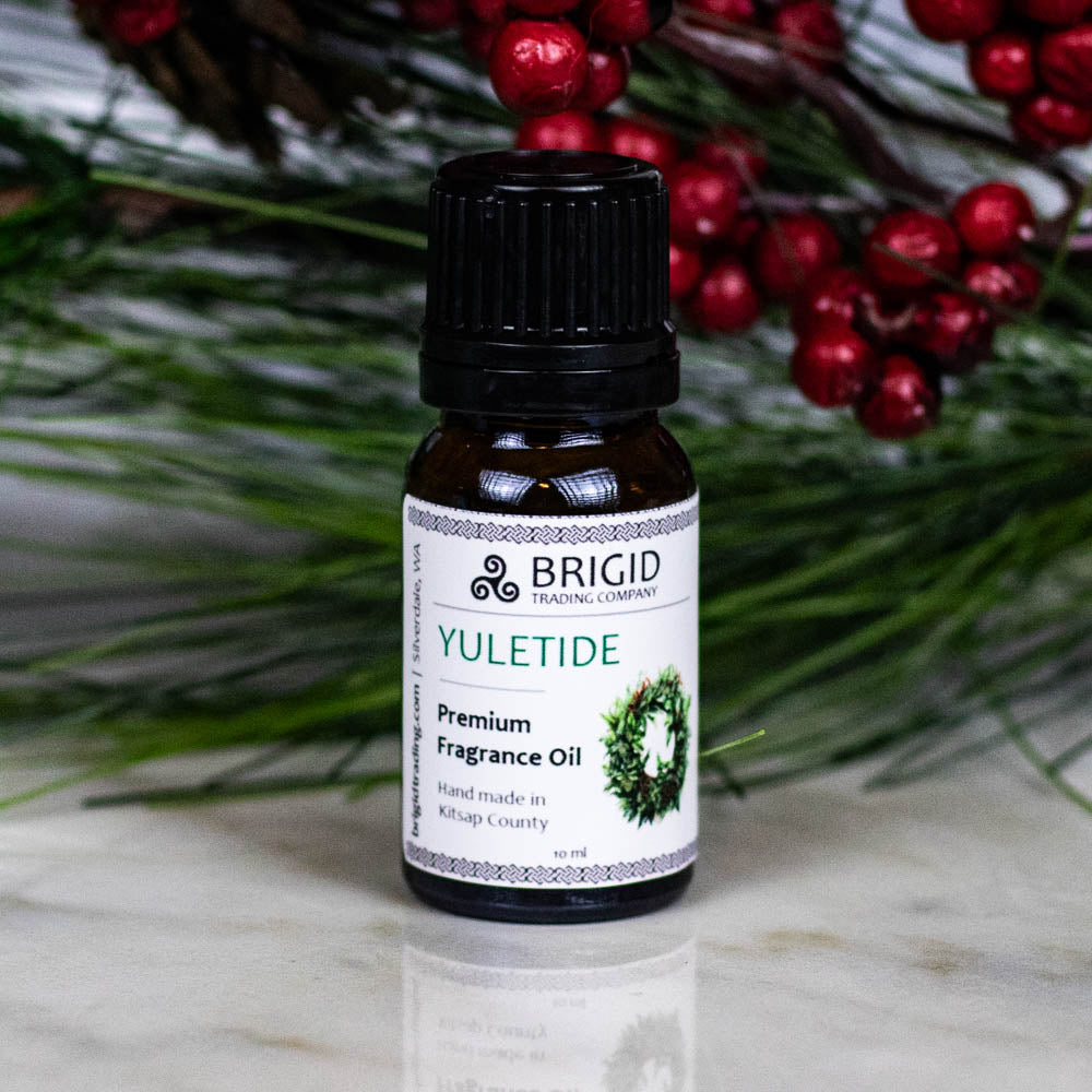 Yuletide Fragrance Oil Juniper and Pine Holiday Diffuser Scent