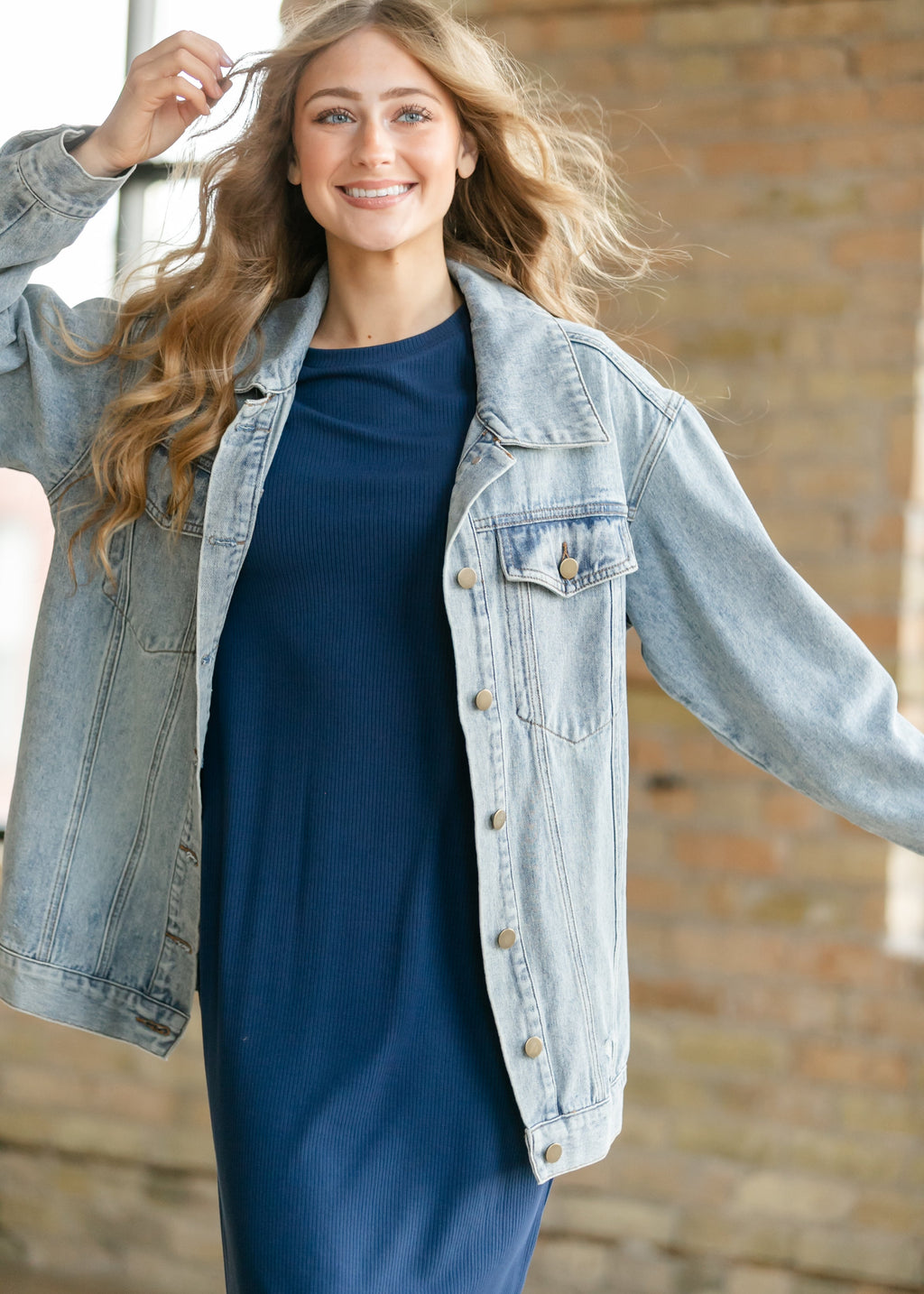 Brinx Oversized Denim Jacket | Light Wash Button Front