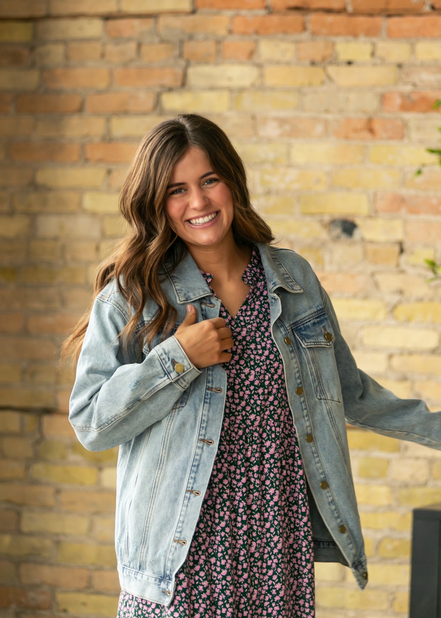 Brinx Oversized Denim Jacket | Light Wash Button Front