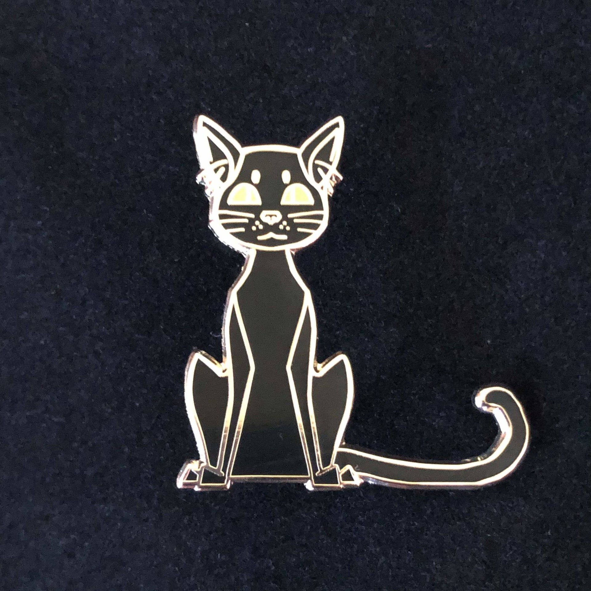 Black Cat Enamel Pin – Halloween Lapel Pin With Secure Double Posts & Rubber Backs