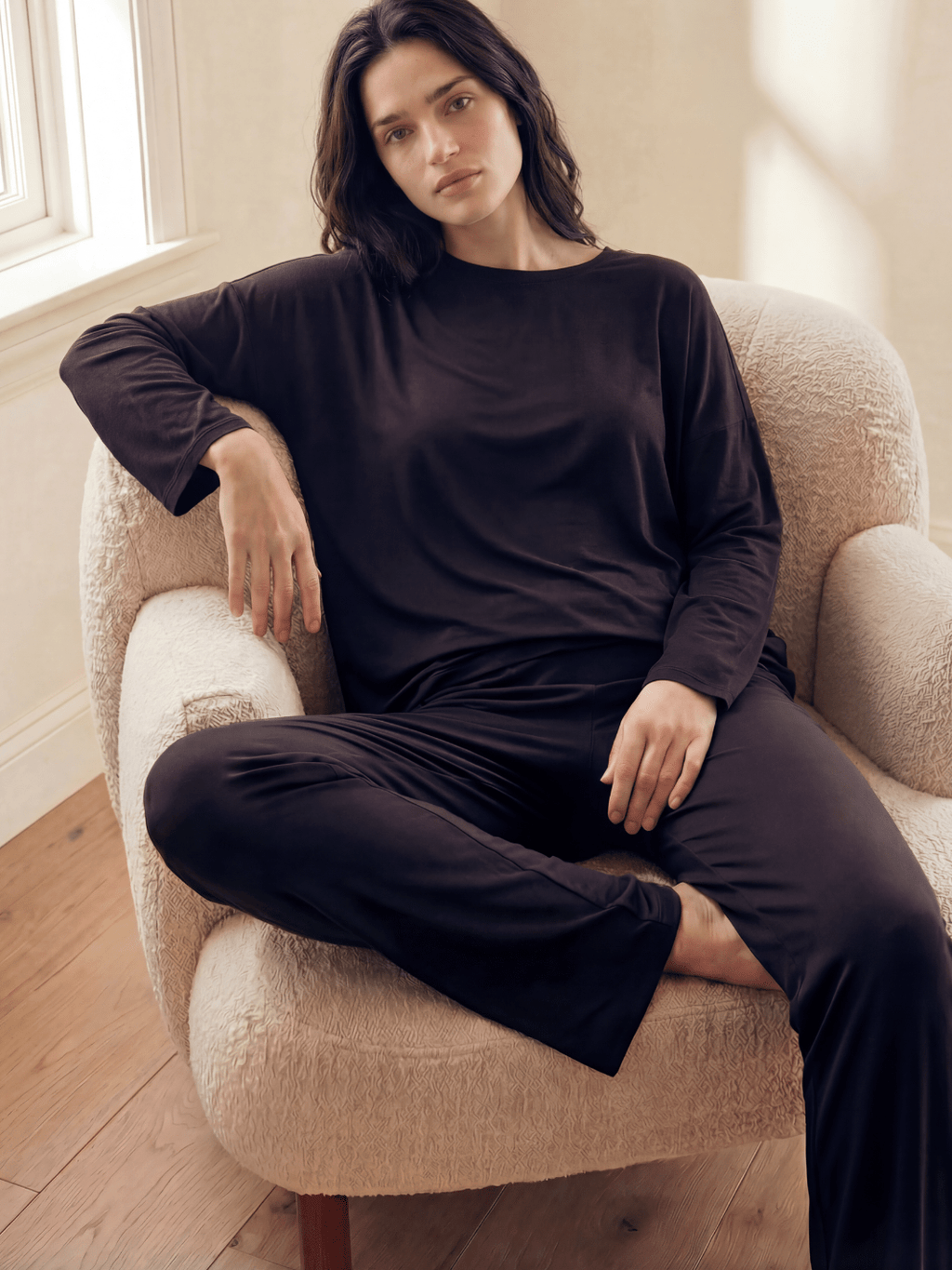 Women's Butter Soft Long Sleeve Pajama Set in Black