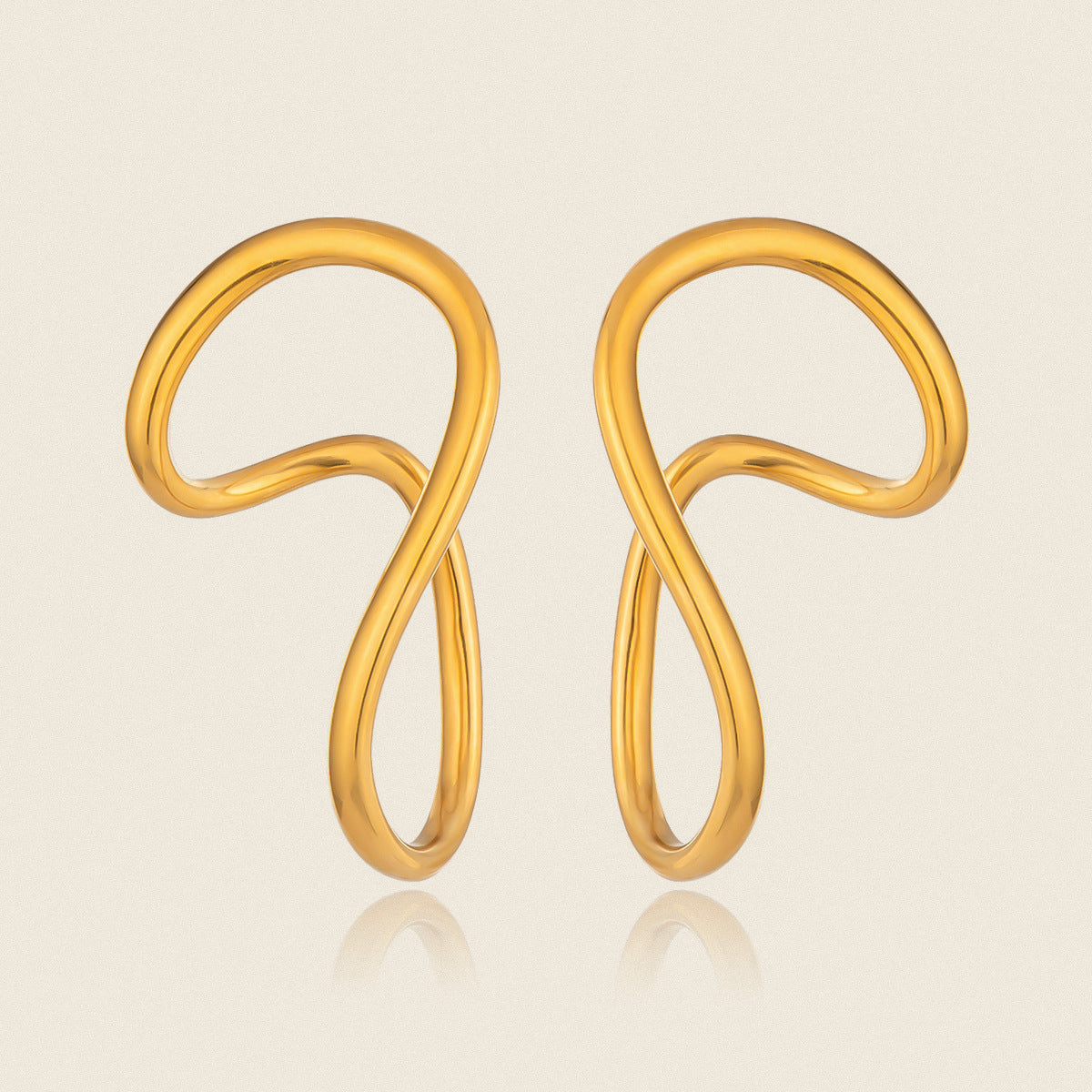 Simple Classic Stud Earrings With A Touch Of Light Luxury And Refined Elegance