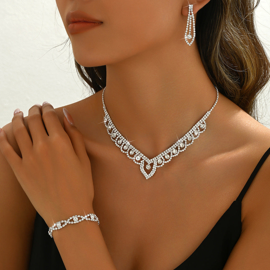 European And American Lace Rhinestone Silver Necklace Earrings Bracelet Niche Elegant Clavicle Chain Fashion Accessible Luxury Jewelry Set
