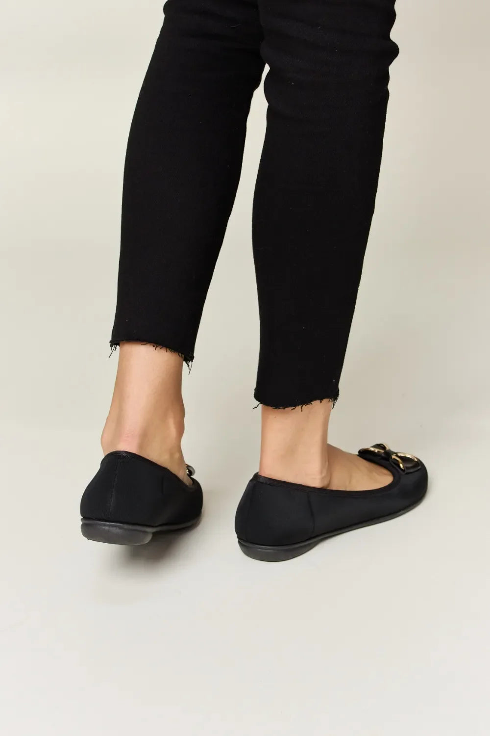 Women's Black Metal Buckle Flat Loafers – Classic Minimalist Shoes
