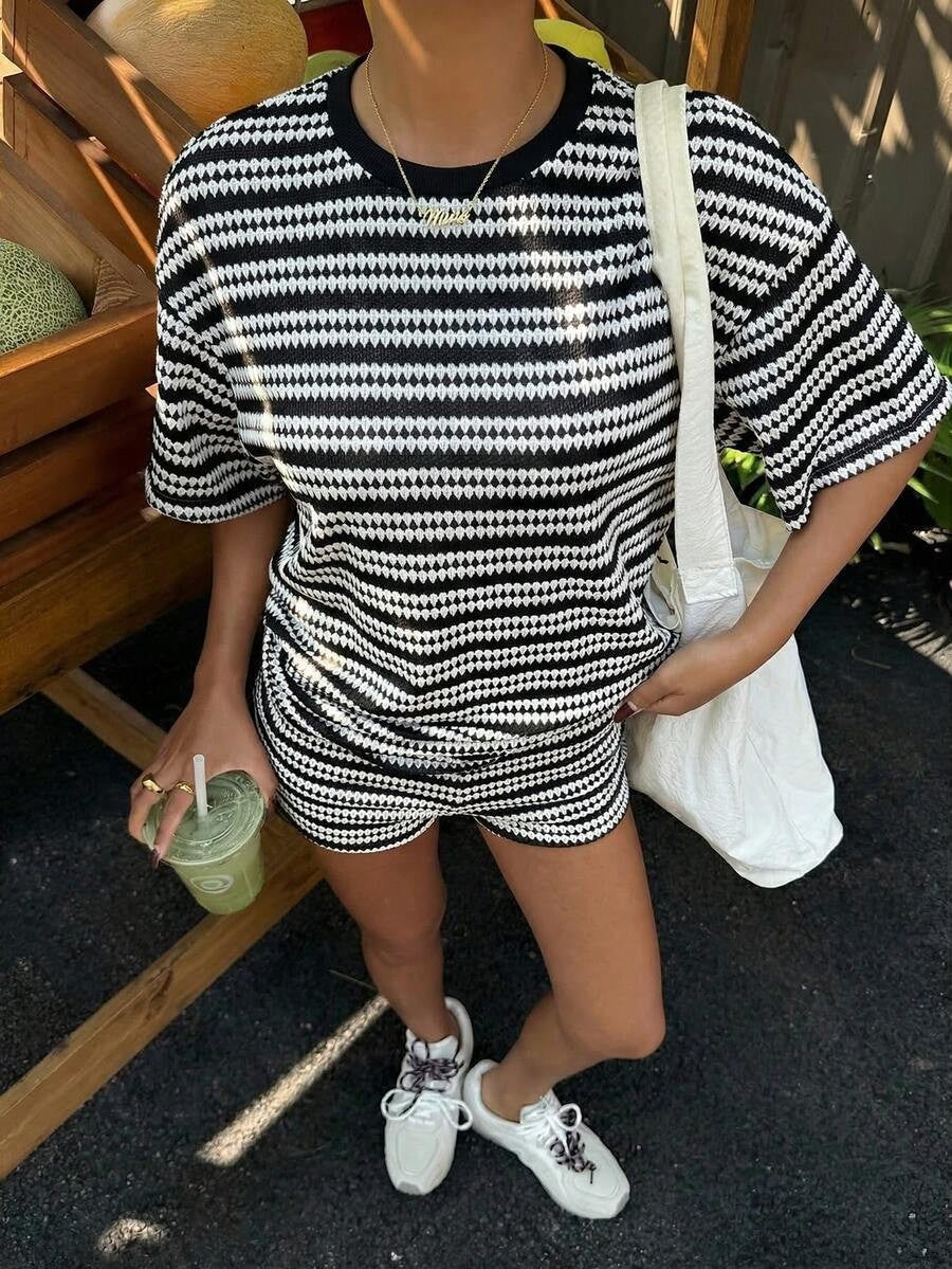 Women's Striped Crew-Neck Short-Sleeve T-Shirt and Shorts Set - Image 6