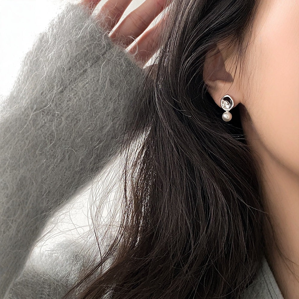 Pearl Geometric Stud Earrings For Women