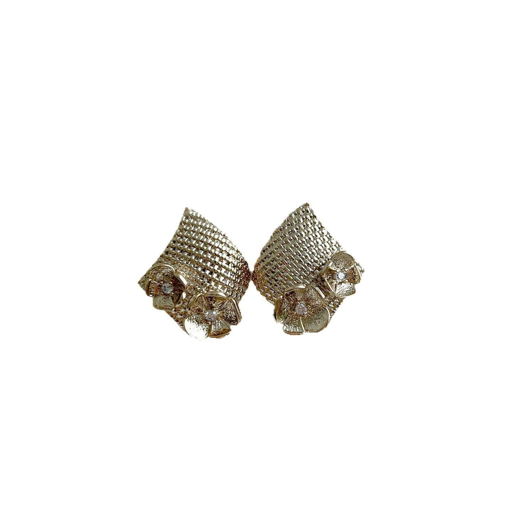 Hollow-out Diamond-shaped Flower Earrings For Women