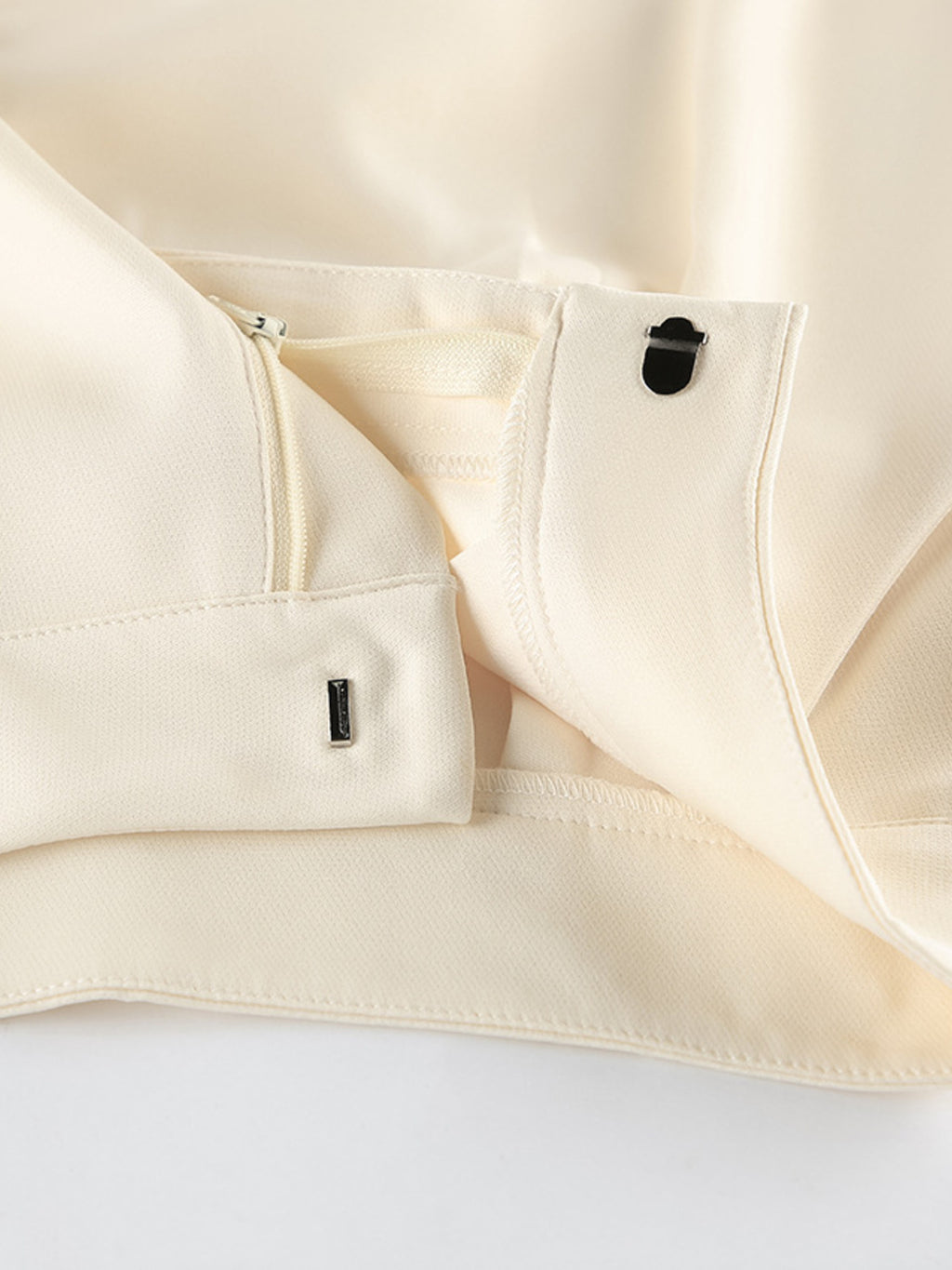 c448a74f12704e809006a469708f9d8f-Max