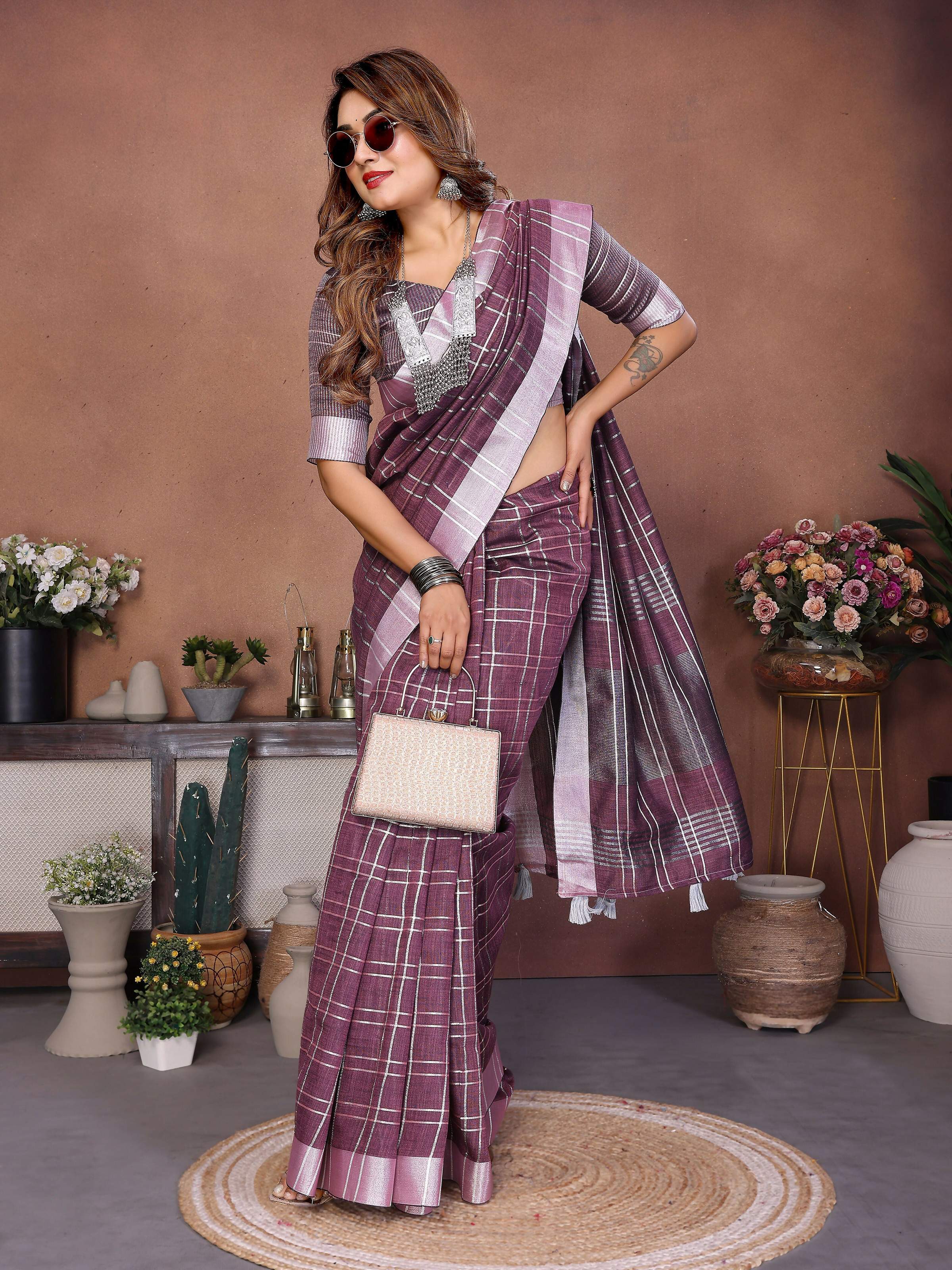 Lavender Linen Weaving Saree - Elegant Handwoven Daily Wear