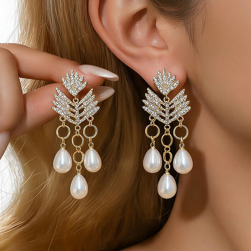 Womens Leaf Teardrop Rhinestone Inlaid Tassel Stud Earrings,Costume Earrings For Daily Party Wear