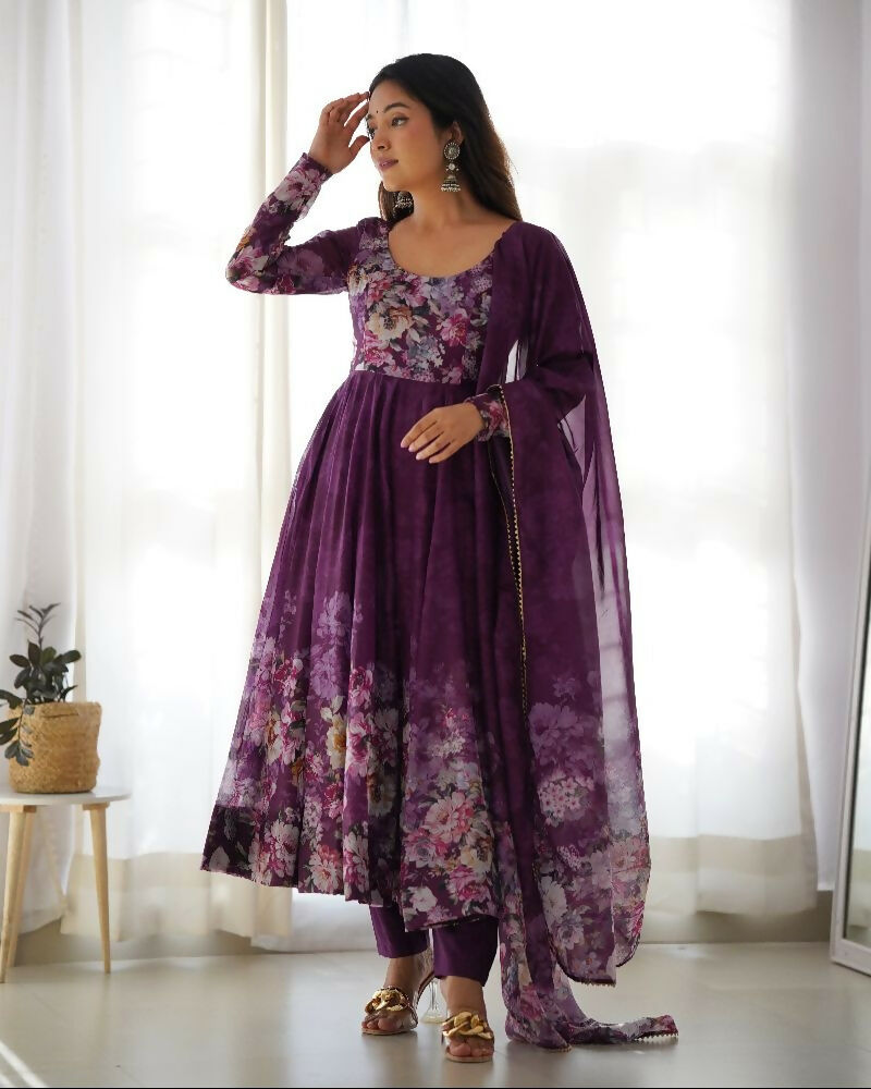 Wine Organza Kurta Set with Sequin Embroidery 3-Piece Outfit