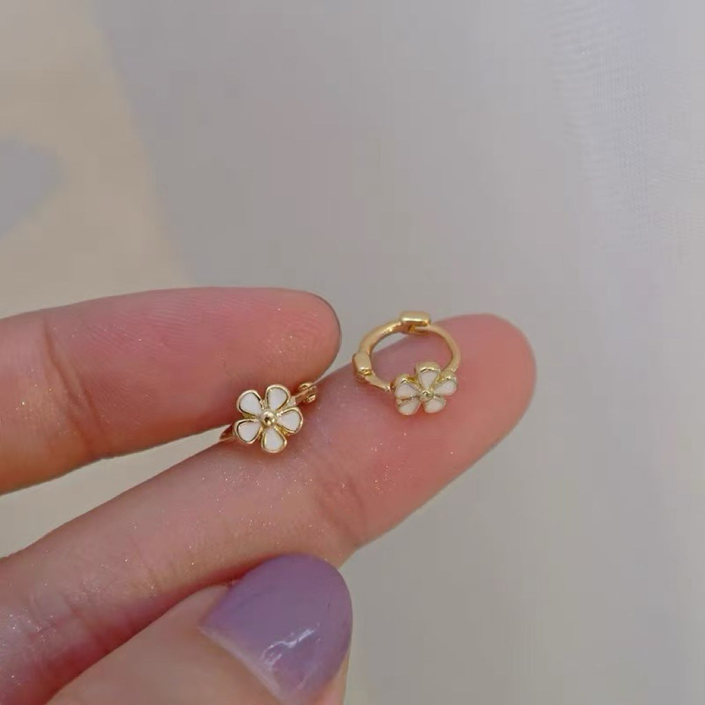 Dainty Heart Gold Plated Stud Earrings Minimalist Chic Jewelry