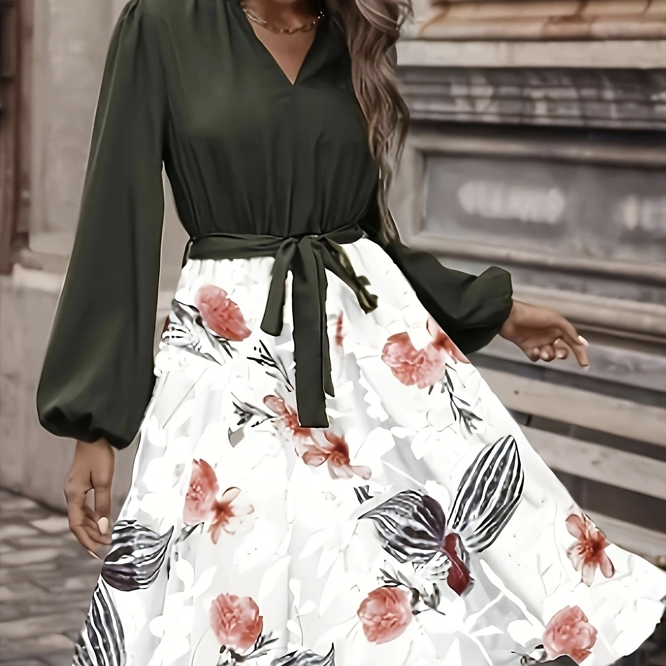 Floral Print V-Neck Midi Dress with Waist Belt in Green
