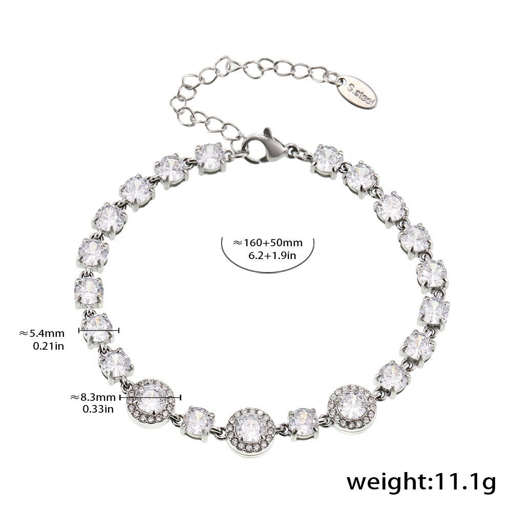 18K gold geometric diamond design exquisite dazzling bracelet