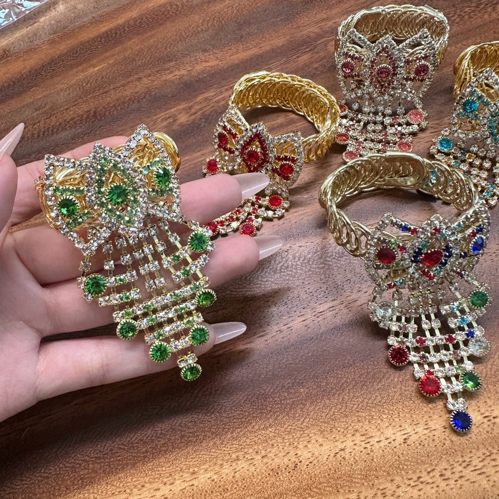 Xinjiang Tourist Souvenirs, Small Sheep Dolls, Accessories, Ethnic Style Alpaca Hand Necklaces, DIY Decorative Pendants