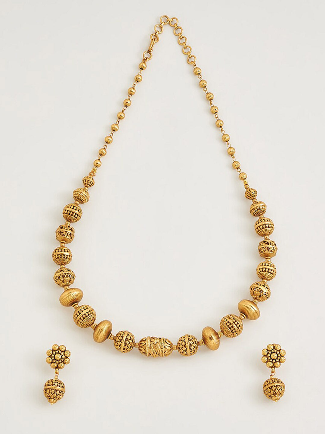 Elegant Gold-Toned Adjustable Jewellery Set for Women