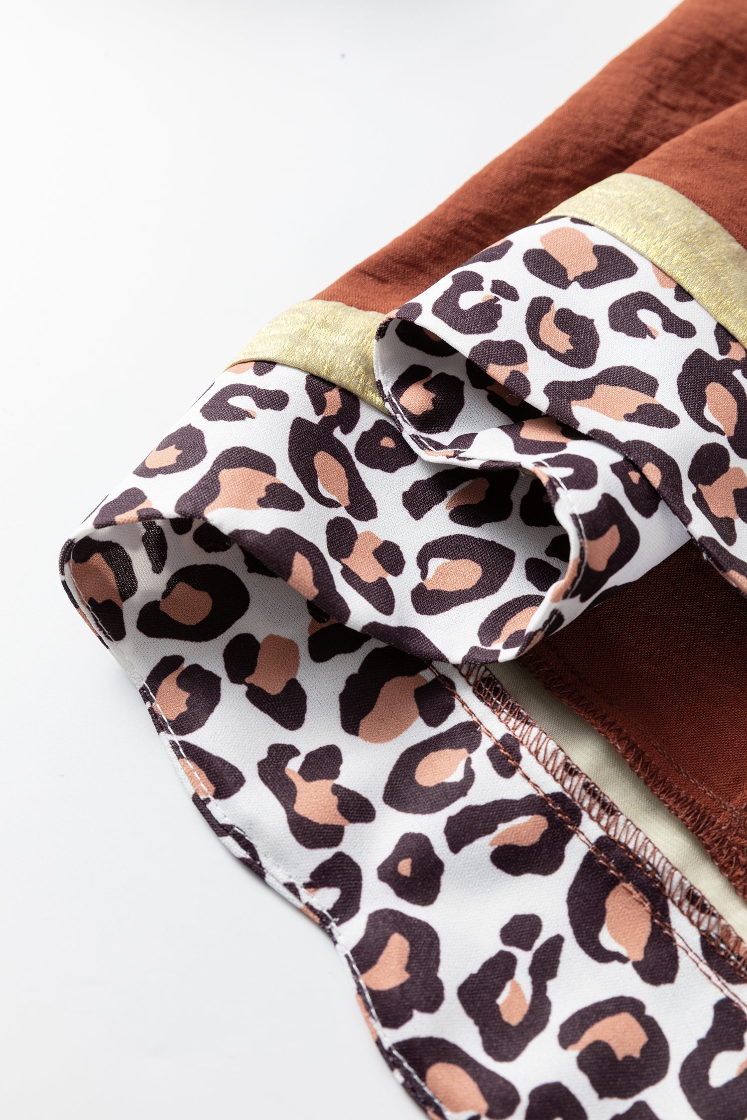 Clay Leopard Print Loose Bracelet Sleeve Top | Bohemian Casual