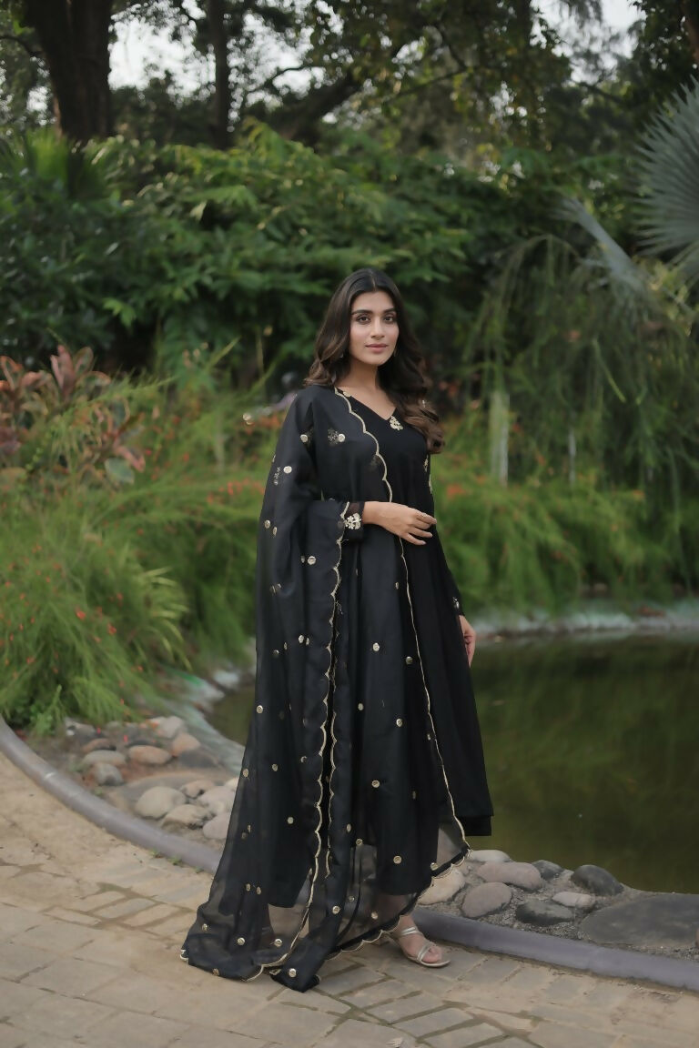 Jyoti Fashion Women's Black Faux Blooming Embroidered Kurta with Trouser & Dupatta