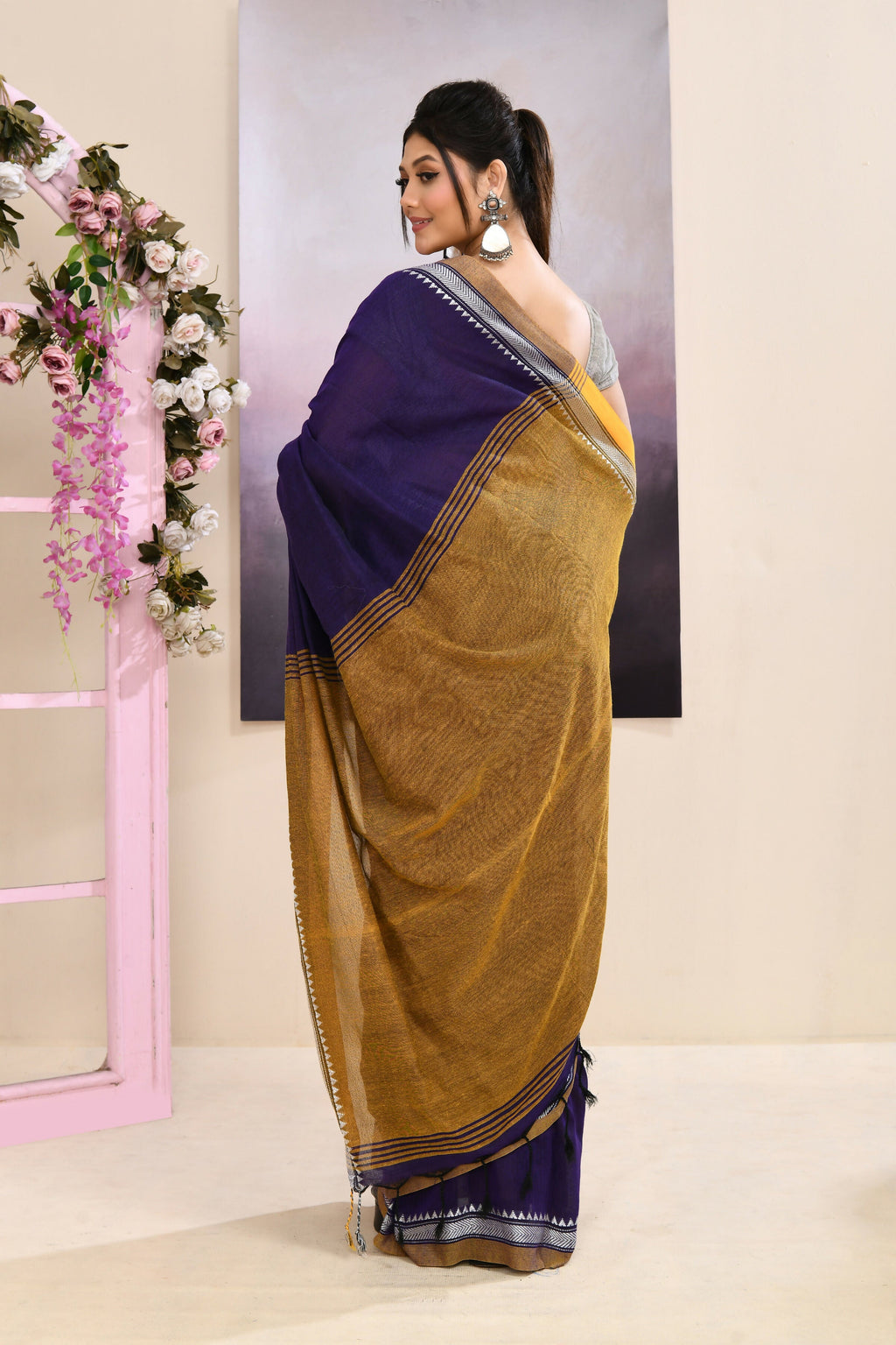 Purple Embellished Cotton Blend Jamdani Saree