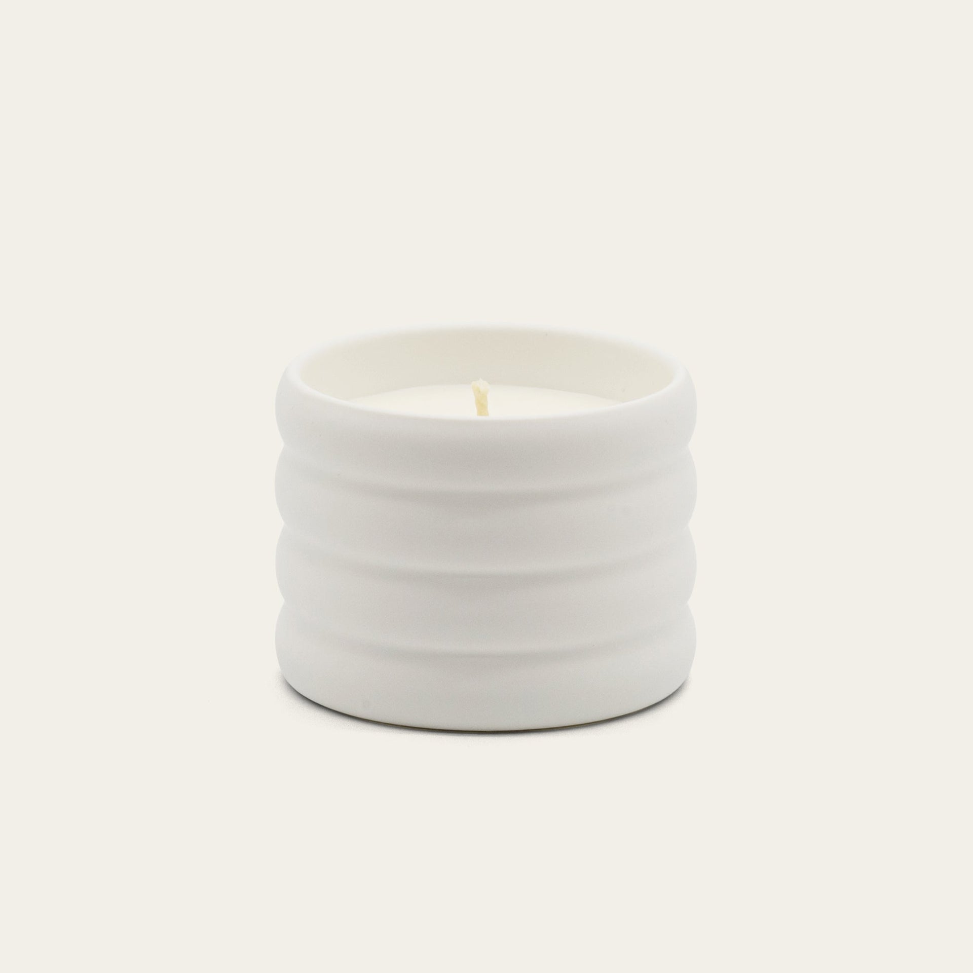 Ceramic Candle and Gold Wick Trimmer Set for Home Fragrance - Image 13