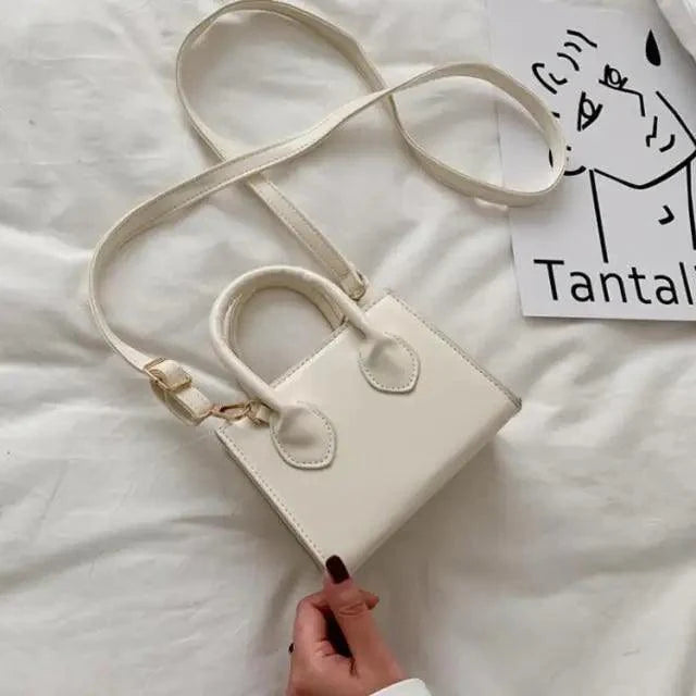 Casual Small Flap Crossbody Bag for Women Minimalist Handbag