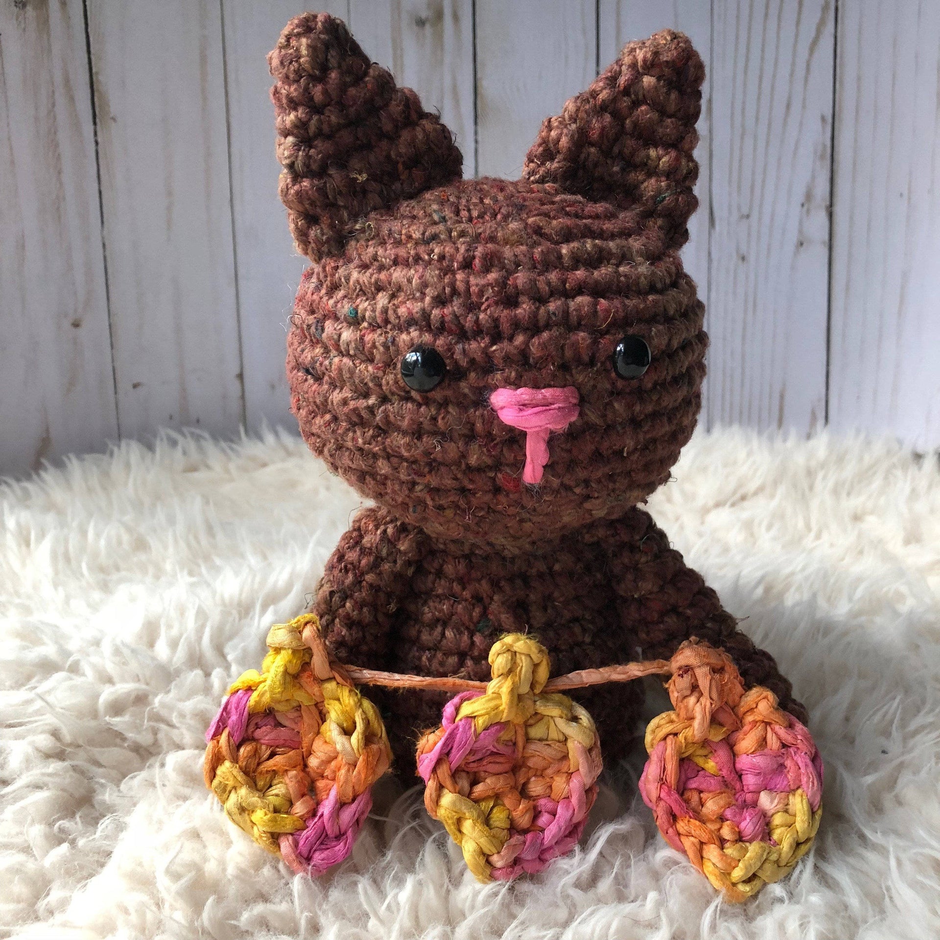 Maple the Fall Leaf Cat Amigurumi Crochet Pattern - Cottagecore
