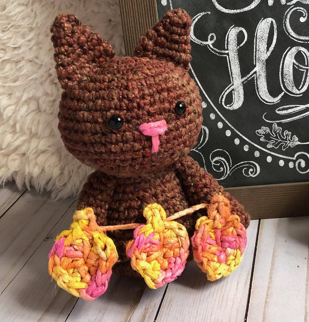 Maple the Fall Leaf Cat Amigurumi Crochet Pattern - Cottagecore