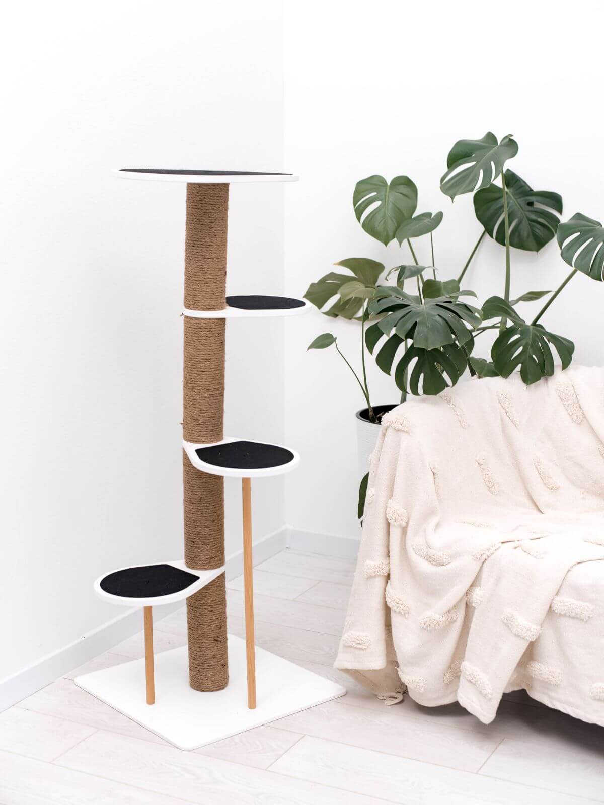 Cat Climbing Tower with Sisal Scratching Post and Lounging Stairs