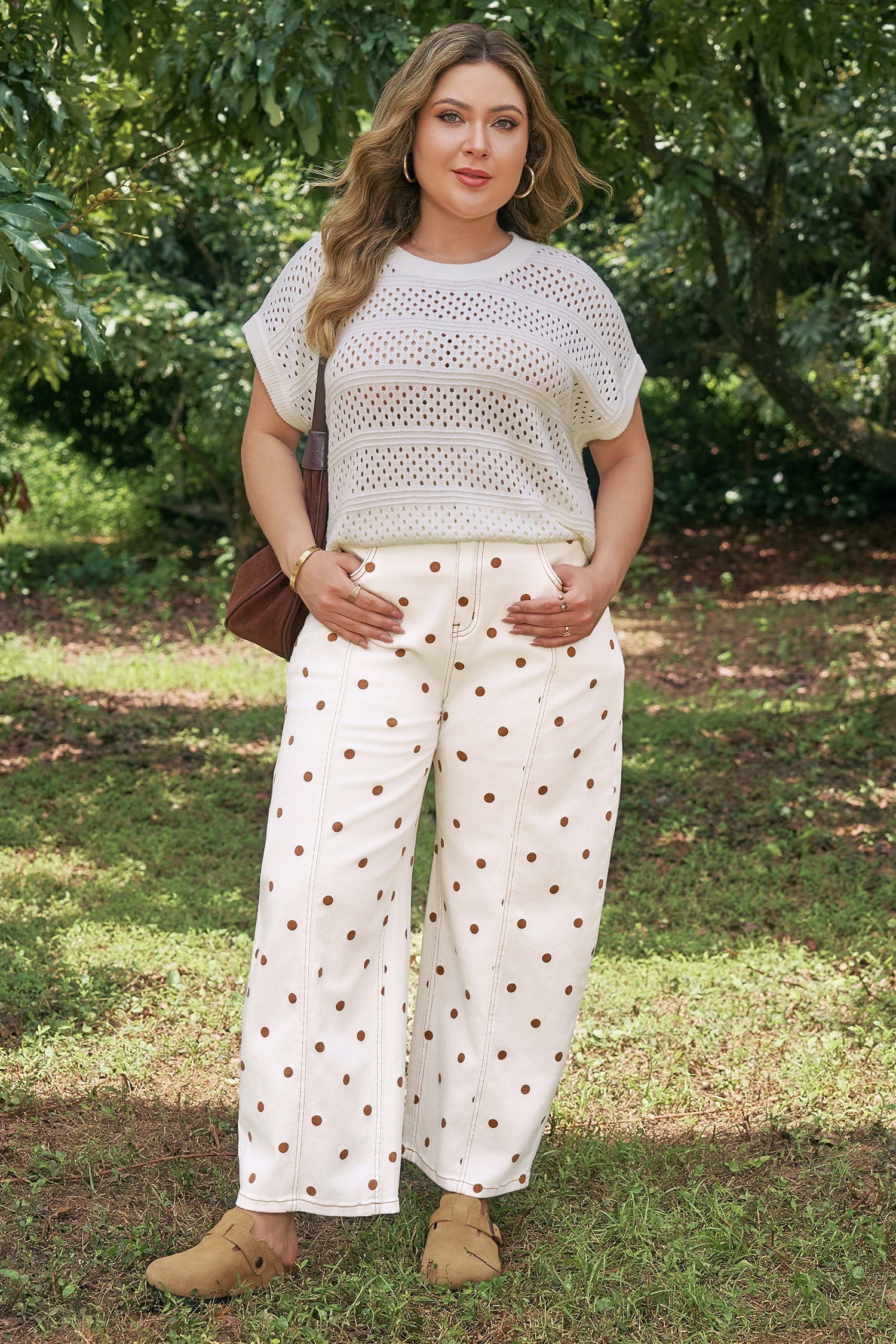 Monroe Dot Print Barrel Wide-Leg Jeans in Off-White and Brown