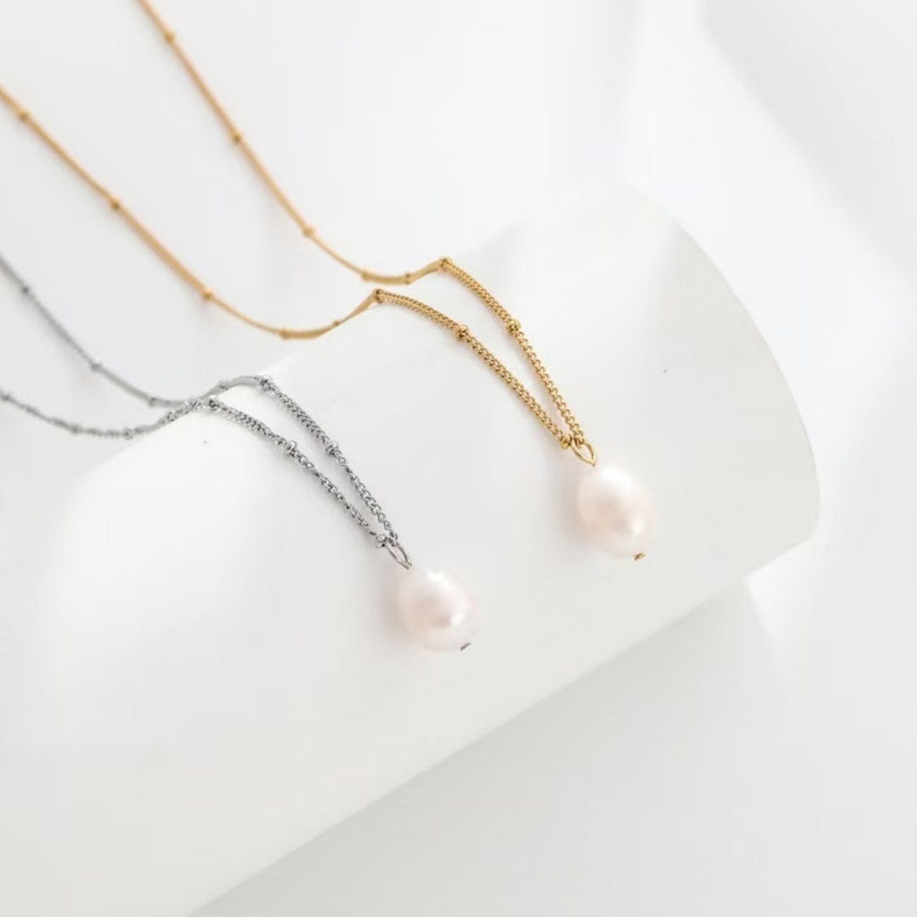 Gold Freshwater Pearl Irregular Chain Necklace Modern Minimalist