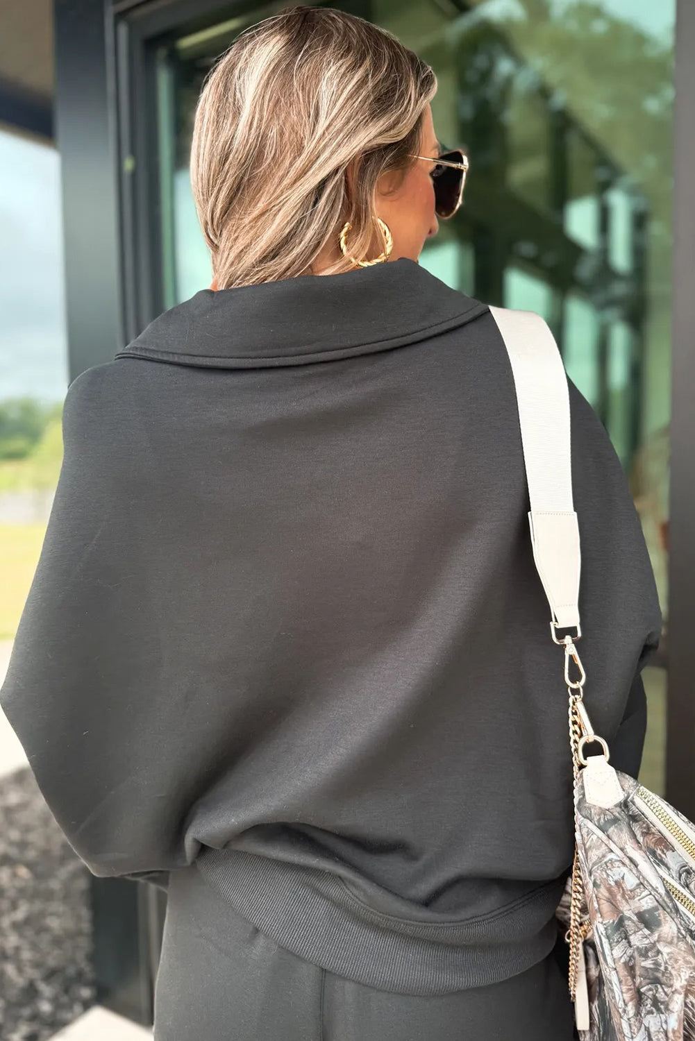 Bristol Black Collared V-Neck Pullover Sweatshirt & Sweatpants Set