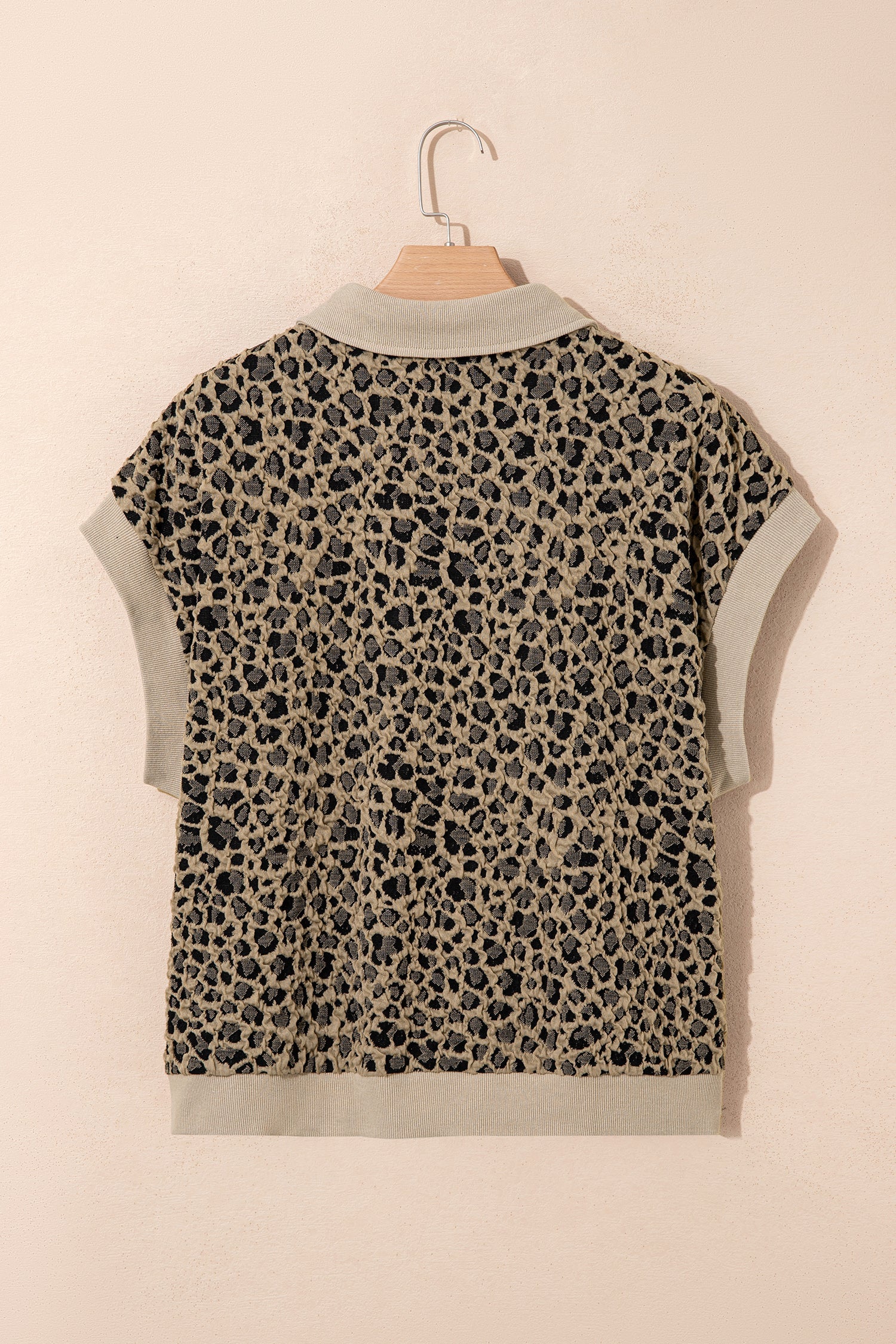 Veda Collar Cuffed Sleeve V-Neck Top in Beige and Black