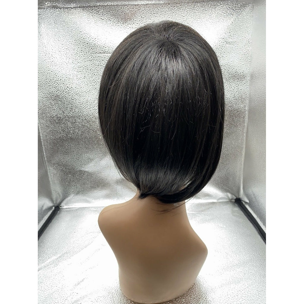 Chic Choice Sculpted Short Wig with Tapered Fringe and Layers