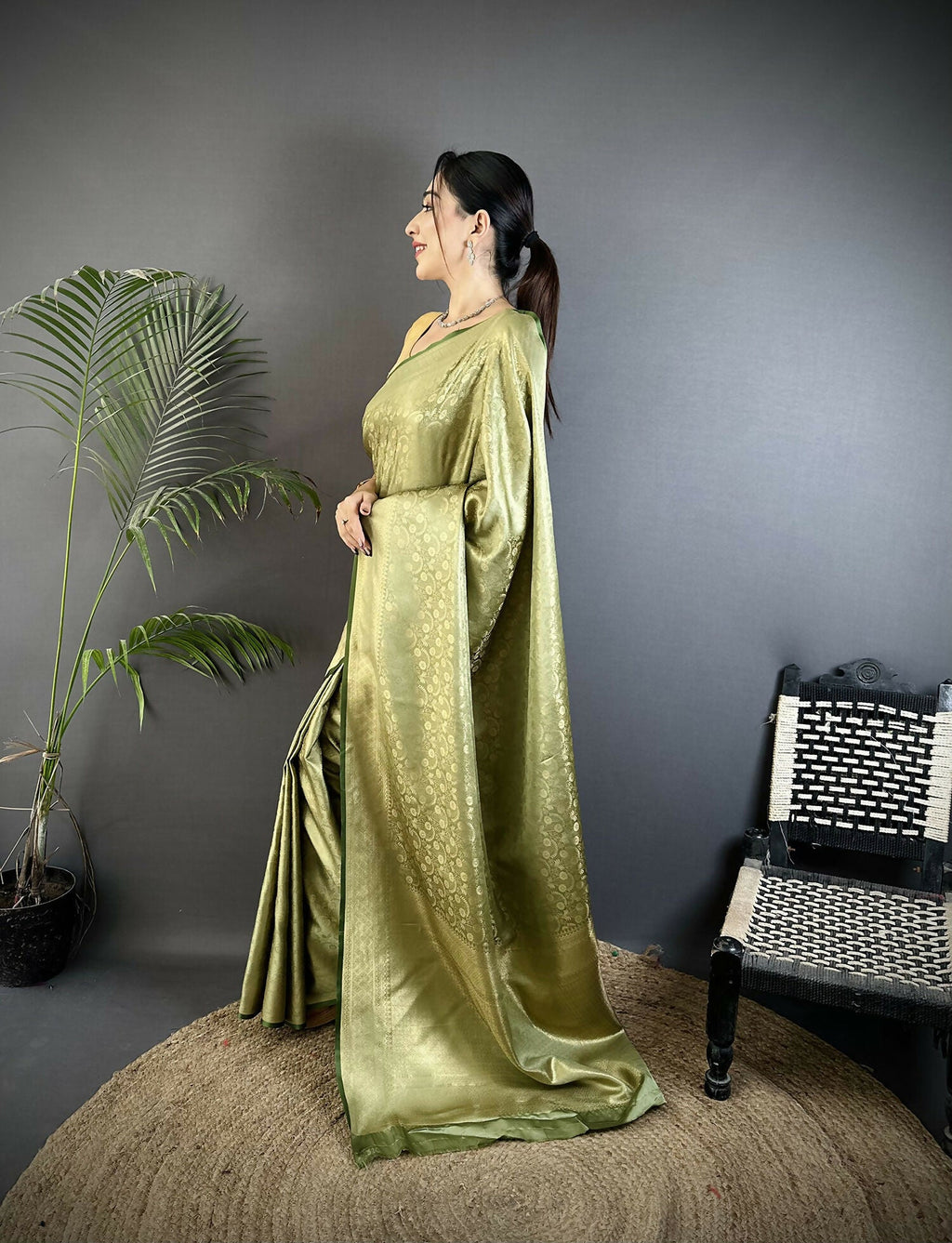 Olive Green Floral & Paisley Motif Soft Satin Silk Banarasi Saree