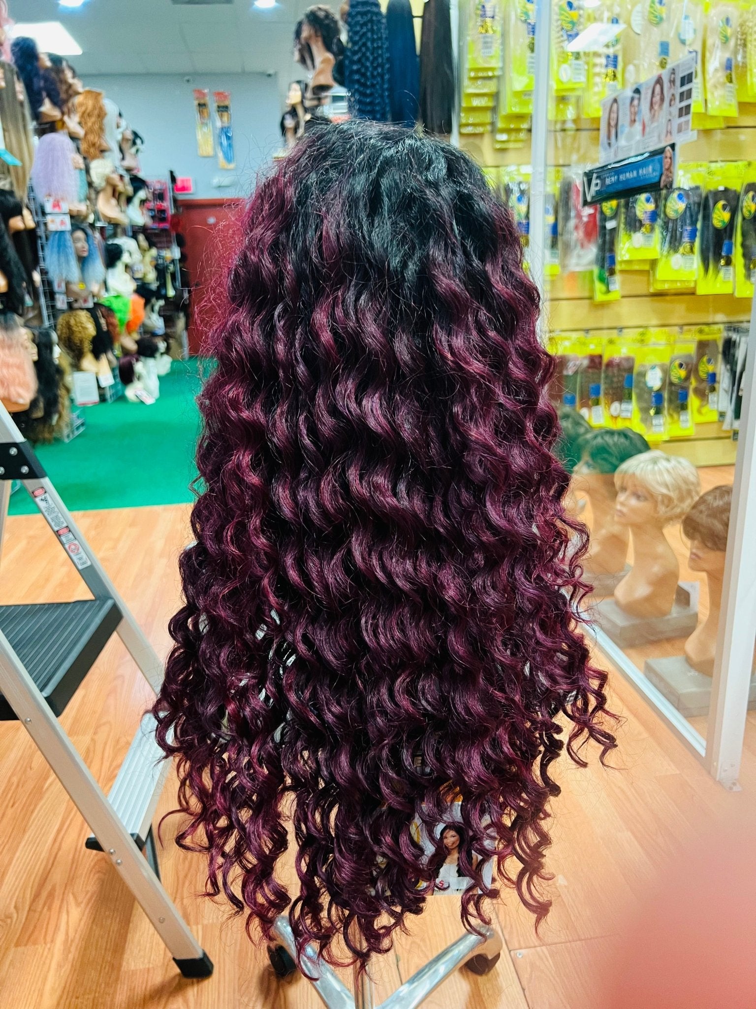 Ciao Bella Heat Friendly Synthetic Wavy Long Layered Wig
