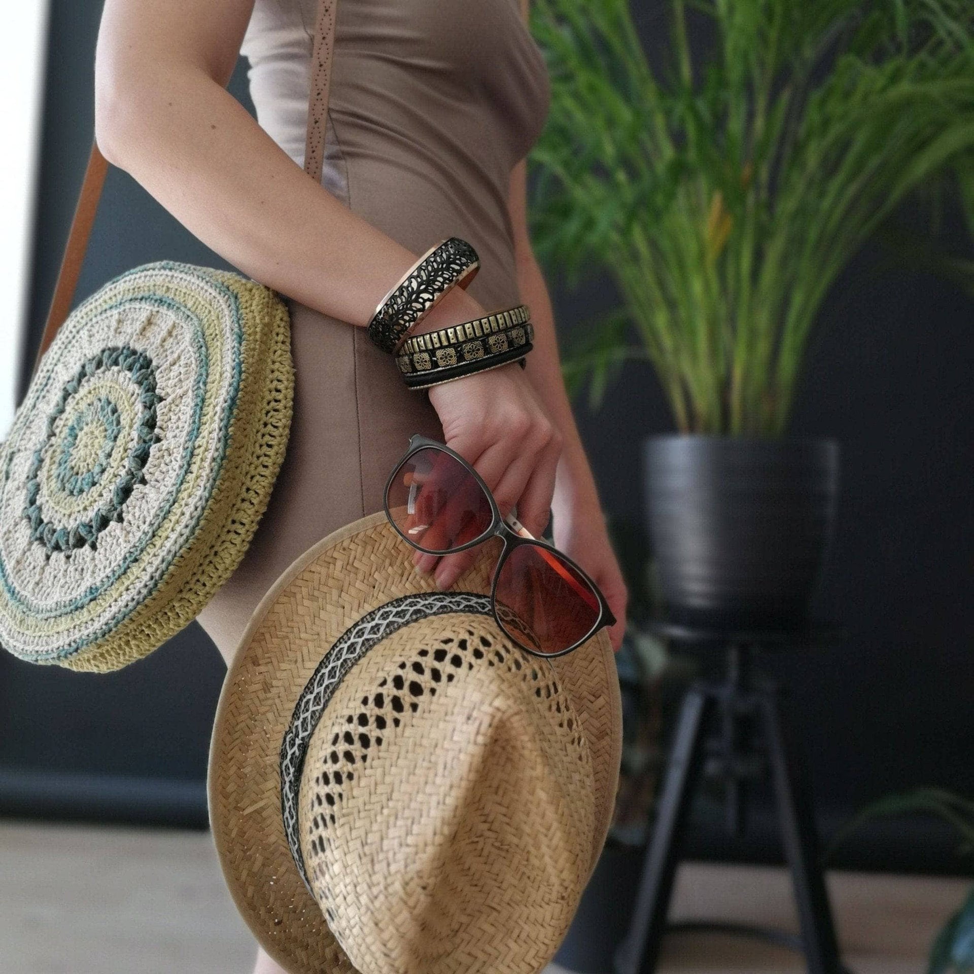 Circle Banjo Bag Crochet Kit - Boho Chic DIY Circular Handbag