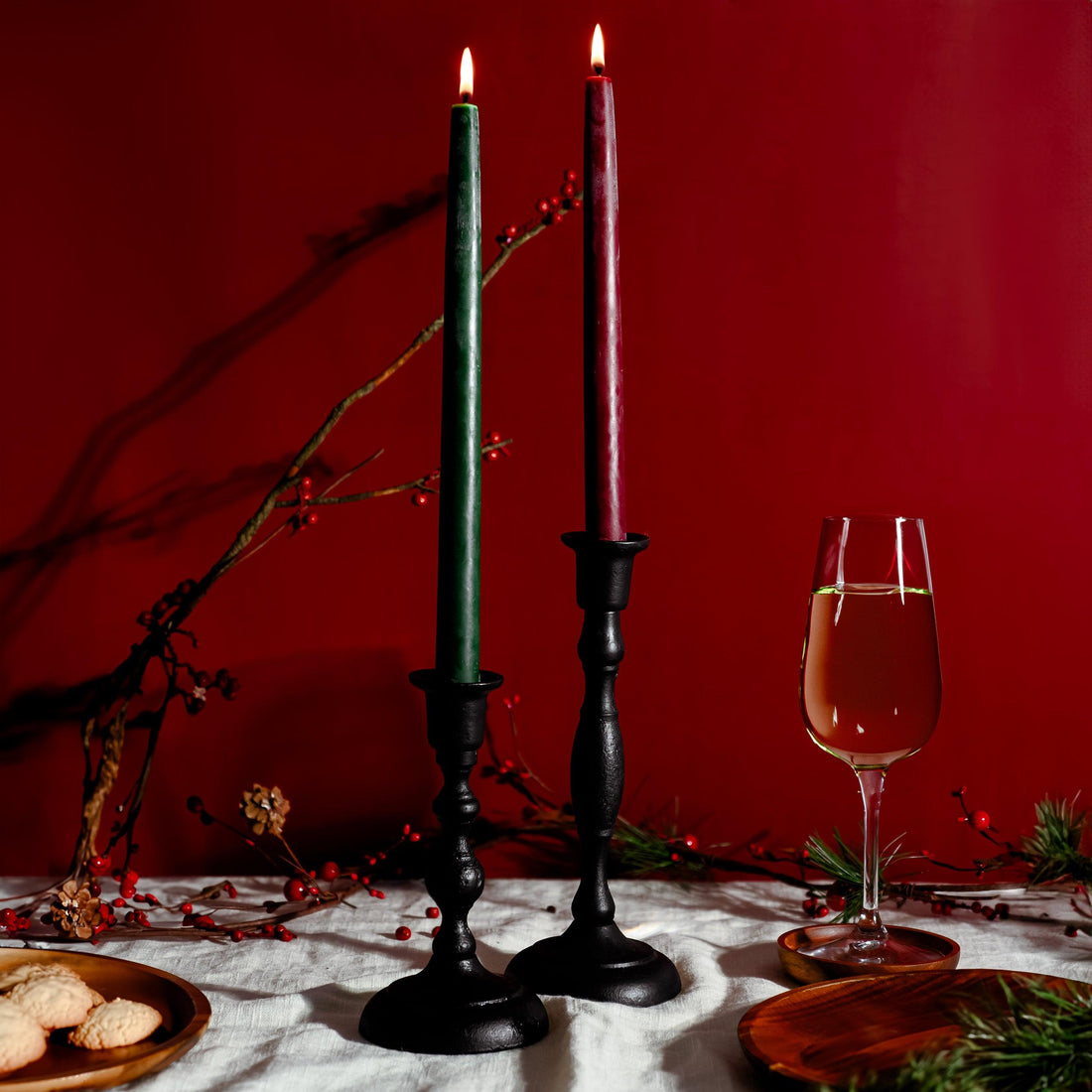 Classic Christmas Beeswax Taper Candle Bundle - Red & Moss Green