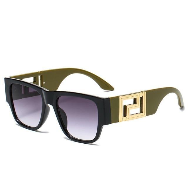 Oversized square vintage-style sunglasses for men and women
