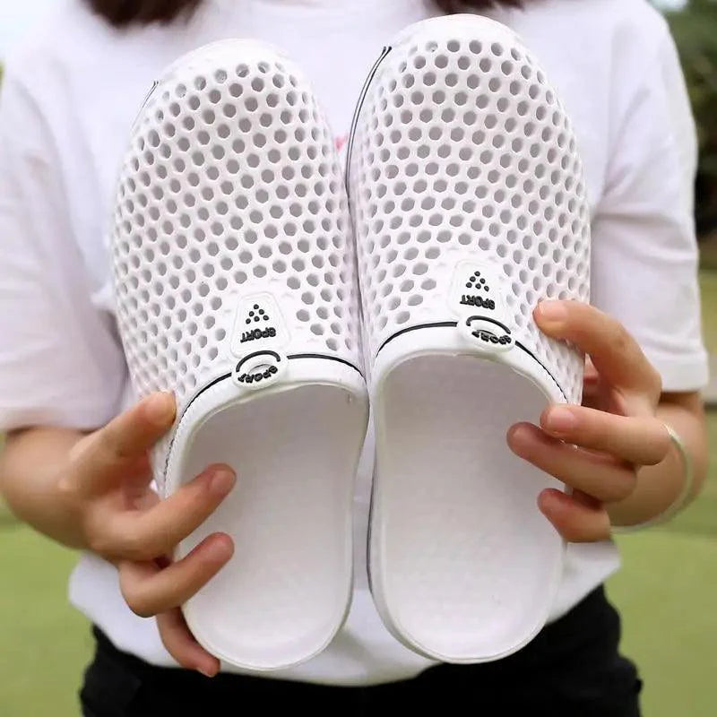 Unisex Hollow Out Garden Clogs Sporty Beach Slippers