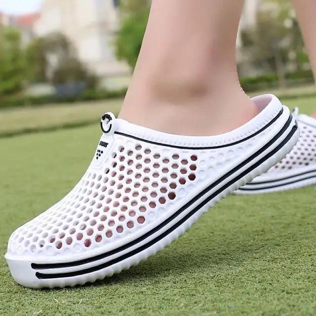Unisex Hollow Out Garden Clogs Sporty Beach Slippers