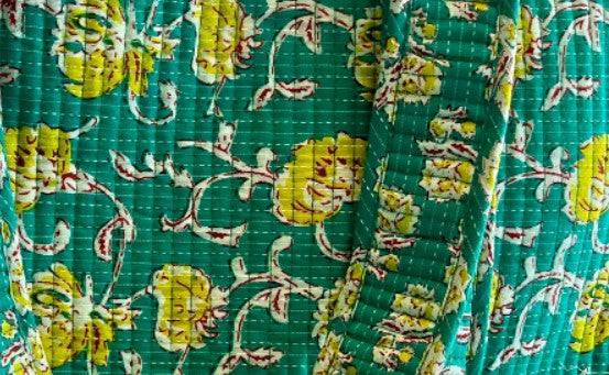 Quilted Cotton and Polyester Tote Bag for Everyday Essentials