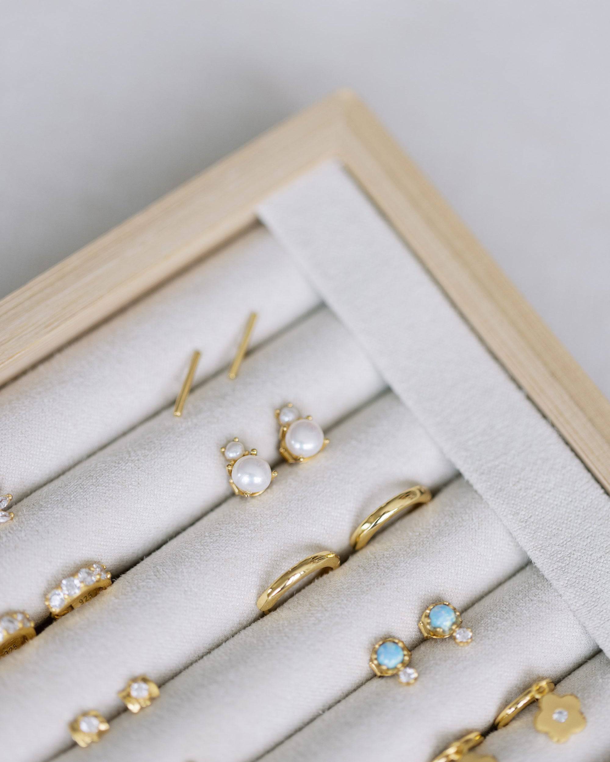 Double Pearl Studs