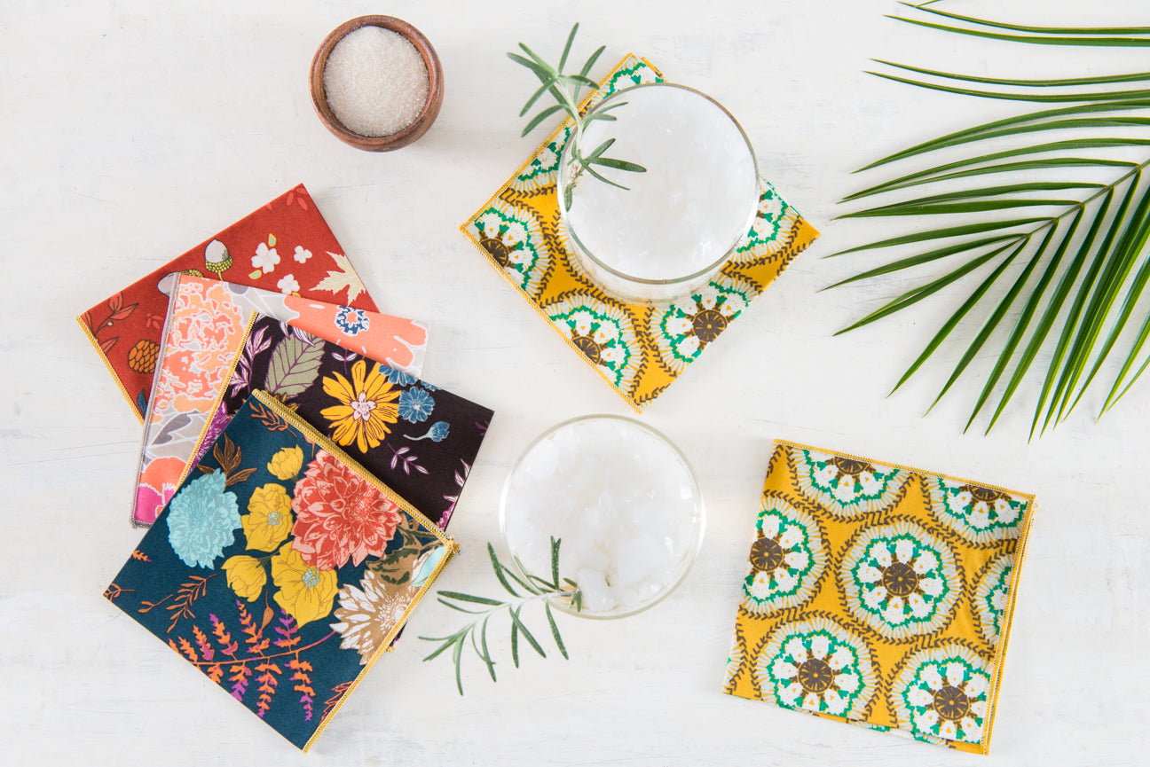 Winter Blue Floral Cloth Napkins Set of Four Reusable Table Linens - Image 4