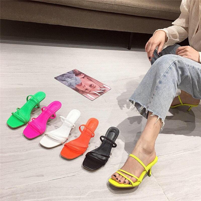 Chic women's square open-toe mid heel slide sandals with quilted strap in a slip-on design