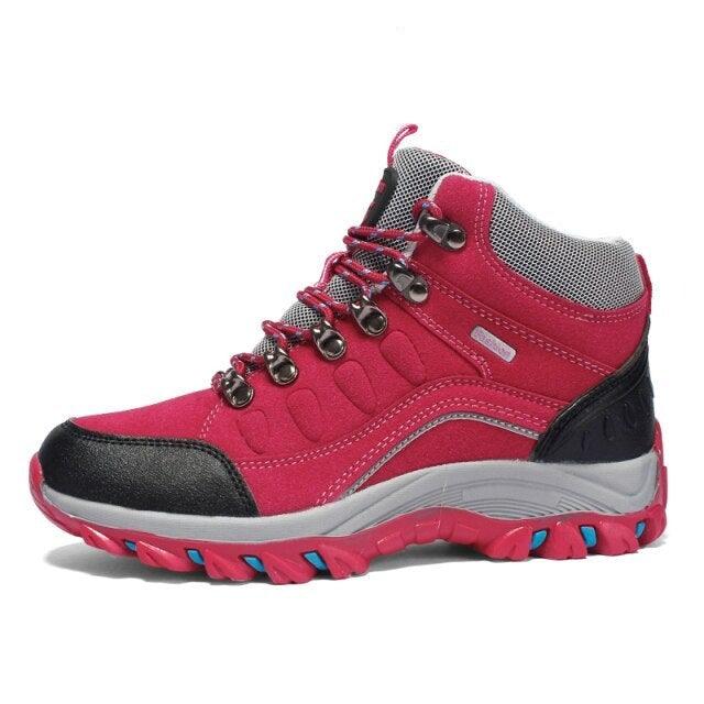 Comfortable Men's Winter Hiking Boots with Warm Plush Lining