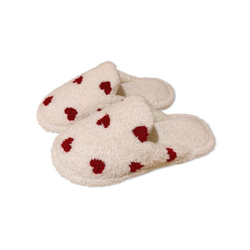 Women's Heart Print Plush Slippers – Cozy White & Red Indoor Shoes