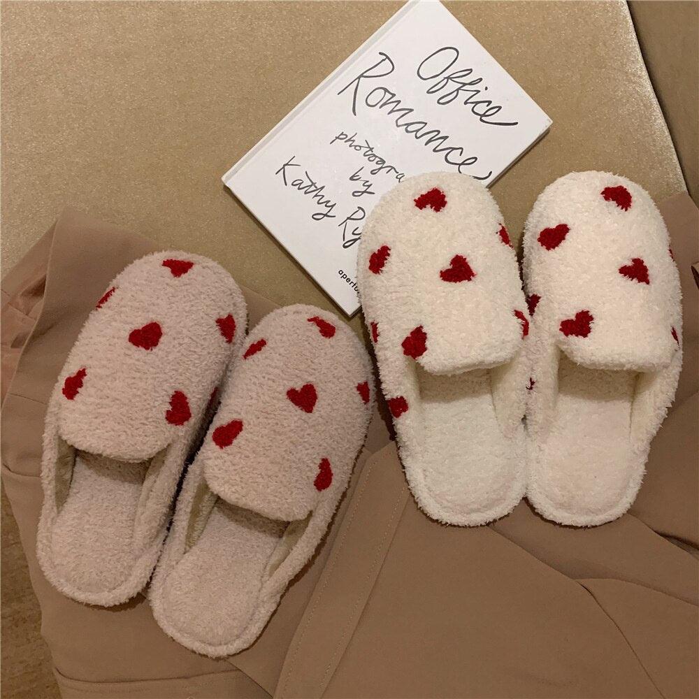 Women's Heart Print Plush Slippers – Cozy White & Red Indoor Shoes