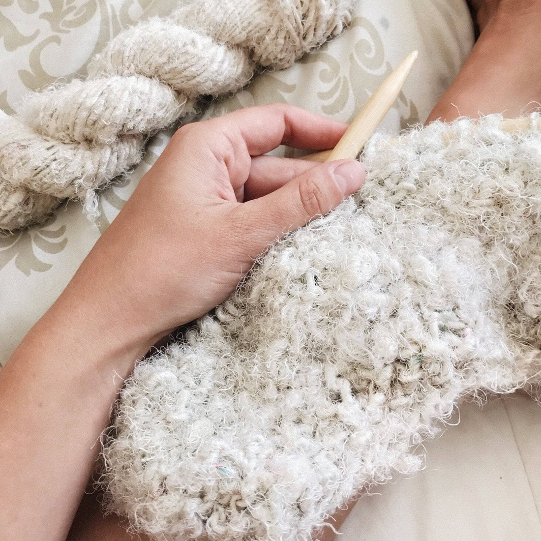 Cozy Lux Adventure Cowl Knitting Pattern - Easy DIY Accessory