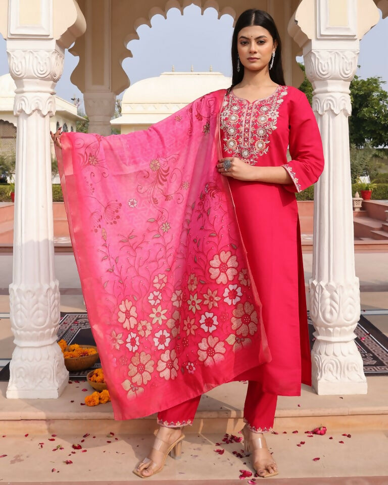 Women's Pink Cotton Silk Floral Print Kurta Set with Hand Work